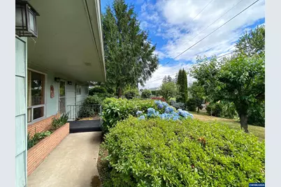 151 SE Orchard View Ln, Dallas, OR 97338 - Photo 15