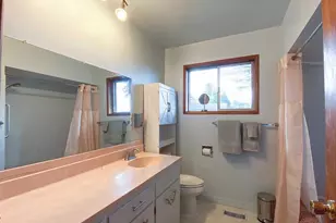 151 SE Orchard View Ln, Dallas, OR 97338 - Photo 11
