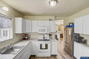 1180 Shady Ln NE Ln, Keizer, OR 97303 - Photo 15