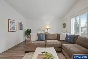 176 Clearwater Ave NE, Salem, OR 97301 - Photo 9