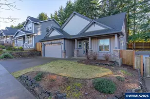 1624 York Butte Ave SE, Salem, OR 97306 - Photo 3