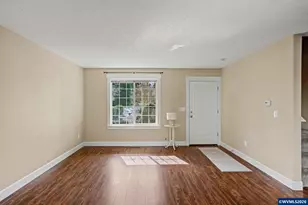 979 Ratcliff Dr SE, Salem, OR 97302 - Photo 5