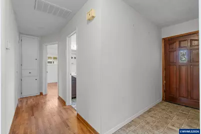 2922 Columbus St SE, Albany, OR 97322 - Photo 9