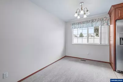 2193 Madison St SE, Albany, OR 97322 - Photo 9