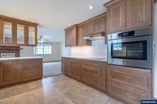 2193 Madison St SE, Albany, OR 97322 - Photo 11