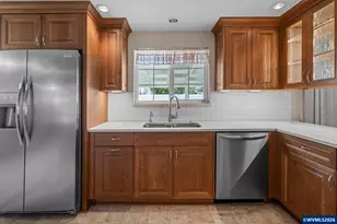 2193 Madison St SE, Albany, OR 97322 - Photo 15