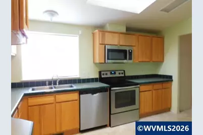 145 River Rd Rd #13, Junction City, OR 97478 - Photo 9