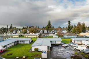 1061 Ring St NE, Keizer, OR 97303 - Photo 5