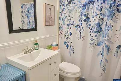 4280 Lilly Av SE, Salem, OR 97302 - Photo 27