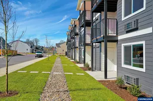 354 S 8th St, Carlton, OR 97111 - Photo 3