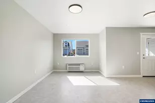 354 S 8th St, Carlton, OR 97111 - Photo 9