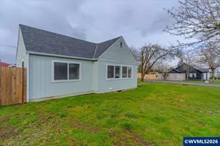 809 SW Ash St, Dallas, OR 97338 - Photo 37