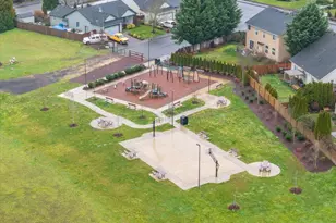 1434 Gladiola Dr, Junction City, OR 97448 - Photo 45