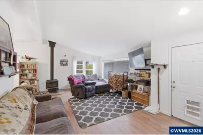 660 Wassom St, Lebanon, OR 97355 - Photo 5