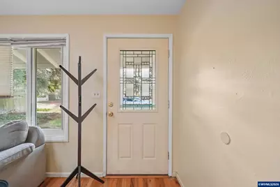 1615 NW 17th St, Corvallis, OR 97330 - Photo 3