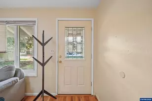 1615 NW 17th St, Corvallis, OR 97330 - Photo 3