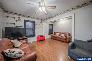 860 Marks Dr NE, Keizer, OR 97303 - Photo 5