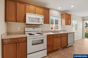 3846 Goldfish Farm Rd SE, Albany, OR 97322 - Photo 11