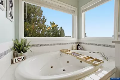 1655 Diamond Peak St NW, Salem, OR 97304 - Photo 25