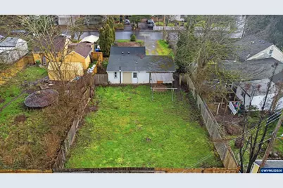2035 Evergreen Av NE, Salem, OR 97301 - Photo 3
