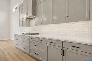 713 SE 42nd Pl, Newport, OR 97366 - Photo 5