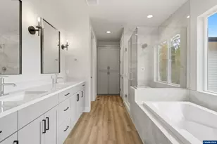 713 SE 42nd Pl, Newport, OR 97366 - Photo 13