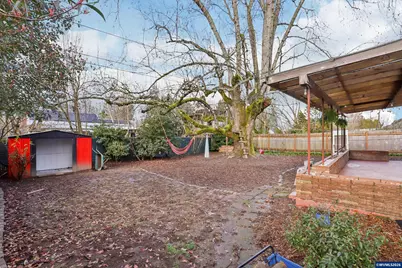 1845 24th St NE, Salem, OR 97301 - Photo 33