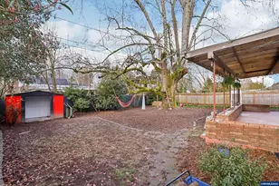 1845 24th St NE, Salem, OR 97301 - Photo 33