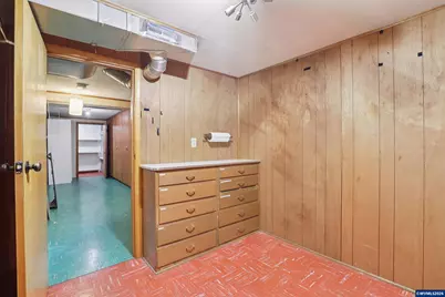1845 24th St NE, Salem, OR 97301 - Photo 29