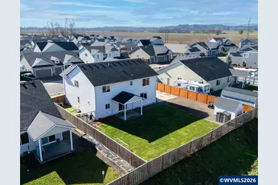 2105 NE Summit Dr, Albany, OR 97321 - Photo 5