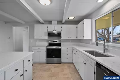 615 Sacre Ln N, Monmouth, OR 97361 - Photo 15