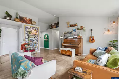 3422 NE Harvest Dr Dr, McMinnville, OR 97128 - Photo 5