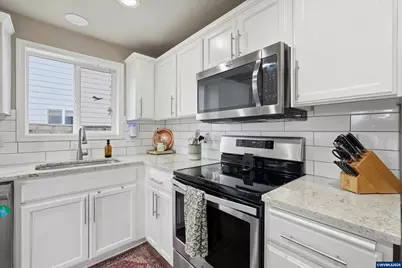 3422 NE Harvest Dr Dr, McMinnville, OR 97128 - Photo 7