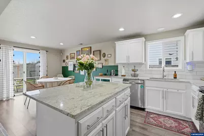 3422 NE Harvest Dr Dr, McMinnville, OR 97128 - Photo 9