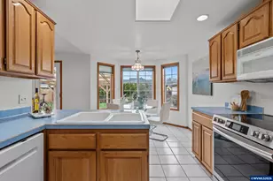 3203 19th Ave SE, Albany, OR 97322 - Photo 11