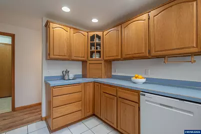 3203 19th Av SE, Albany, OR 97322 - Photo 17