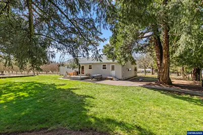 34931 Meridian Rd, Lebanon, OR 97355 - Photo 31