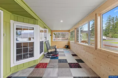 128 Louisa St, Gates, OR 97346 - Photo 5