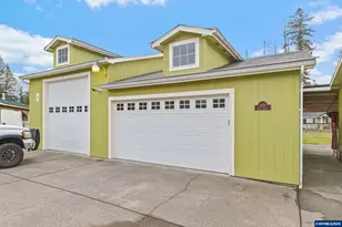 128 Louisa St, Gates, OR 97346 - Photo 3