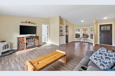 128 Louisa St, Gates, OR 97346 - Photo 9