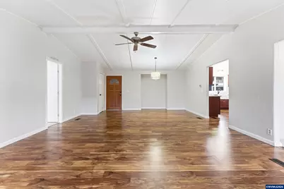 1307 S Water St #81, Silverton, OR 97381 - Photo 5