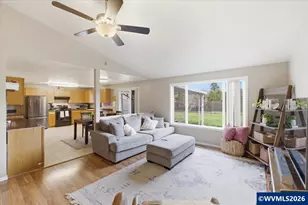 2963 S 7th Pl, Lebanon, OR 97355 - Photo 9