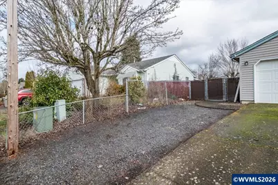 2963 S 7th Pl, Lebanon, OR 97355 - Photo 45