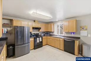 2963 S 7th Pl, Lebanon, OR 97355 - Photo 21