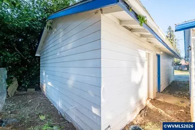 2573 Kalmia St, Sweet Home, OR 97386 - Photo 33