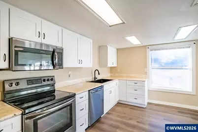 2573 Kalmia St, Sweet Home, OR 97386 - Photo 11