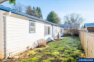 2573 Kalmia St, Sweet Home, OR 97386 - Photo 29