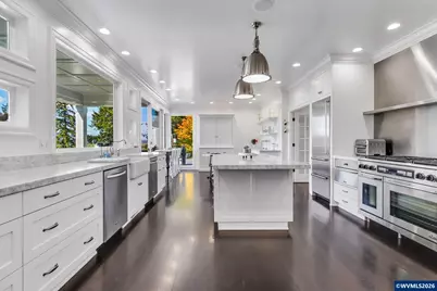 1835 Alta View Dr S, Salem, OR 97302 - Photo 9