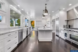 1835 Alta View Dr S, Salem, OR 97302 - Photo 9