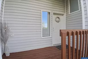 1490 Madelyn Ave SE, Salem, OR 97306 - Photo 3